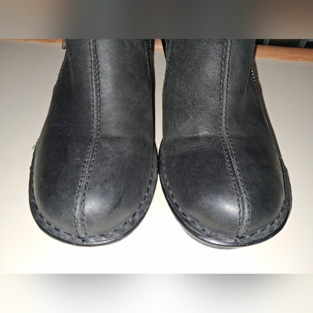 BORN Genuine SOFT Leather Clog Shoes - Black Slip On Side Zipper Womens Size 7.5 - Picture 10 of 16